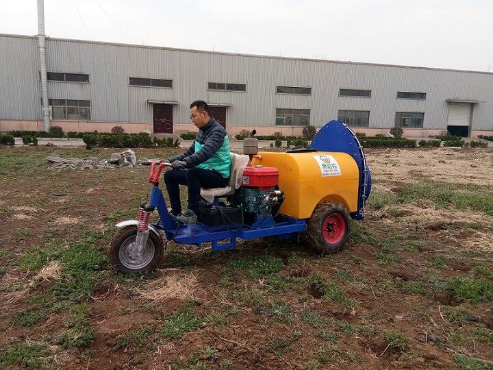 果哈哈g7型500l药箱高速自走式果园喷雾机