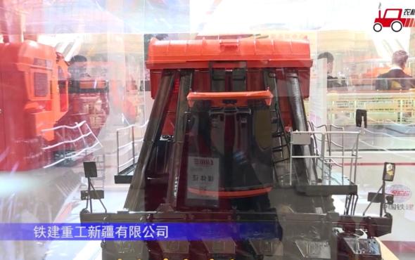 铁建重工4MZD-6采棉打包机-2021中国农机展