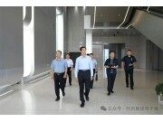 杨曙光县长、刘成强董事长一行到中国重汽集团考察调研