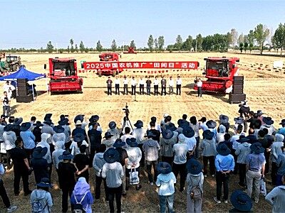 中國(guó)田間日  雷沃智慧農(nóng)業(yè)整體解決方案譜寫(xiě)千年農(nóng)脈“科技新篇”