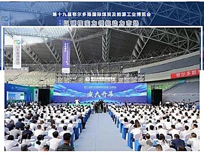 驚艷炸場！東方紅柴油機六款機型亮相博覽會