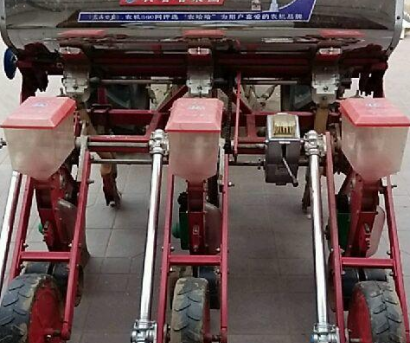 東方紅ME350拖拉機(jī)