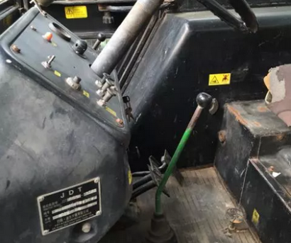 約翰迪爾T600拖拉機(jī)