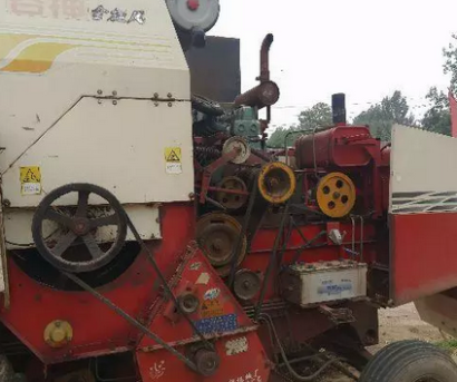 雷沃谷神GE40收割機(jī)
