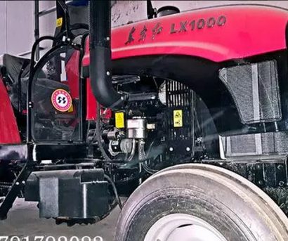 東方紅LX1000型高配拖拉機(jī)