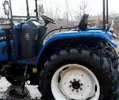 雷沃歐豹M1000-D拖拉機(jī)