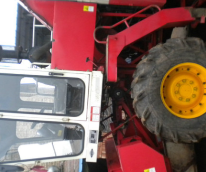 雷沃谷神CC04(4YZ-4B)玉米收割機(jī)