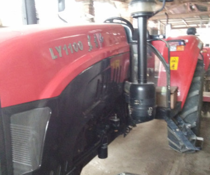 東方紅LY1100拖拉機