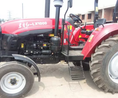 東方紅LX1000拖拉機(jī)