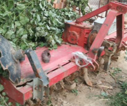 雷沃歐豹M700拖拉機