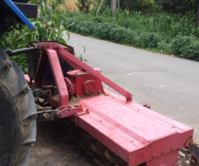 上海紐荷蘭1000拖拉機