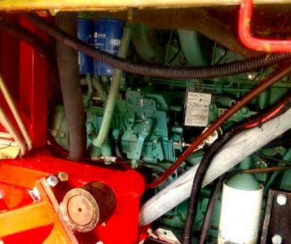 冀新三行玉米收割機