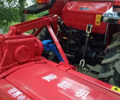 東方紅LX1000拖拉機(jī)