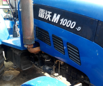 雷沃M1000D拖拉机