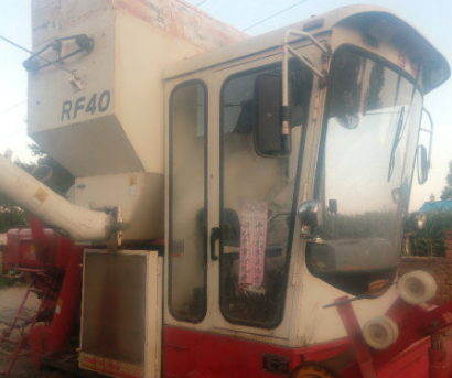 谷神RF40收割機(jī)