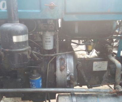 山拖泰山300拖拉機
