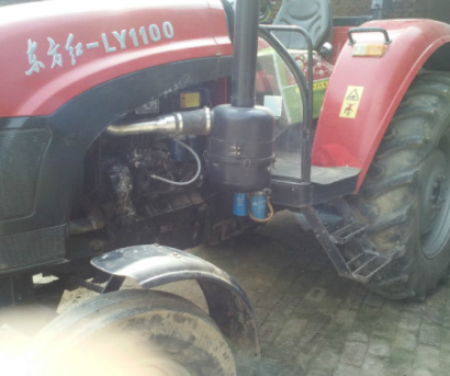 東方紅LY1100拖拉機