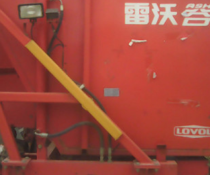 雷沃谷神CC03自走式玉米收割機(jī)