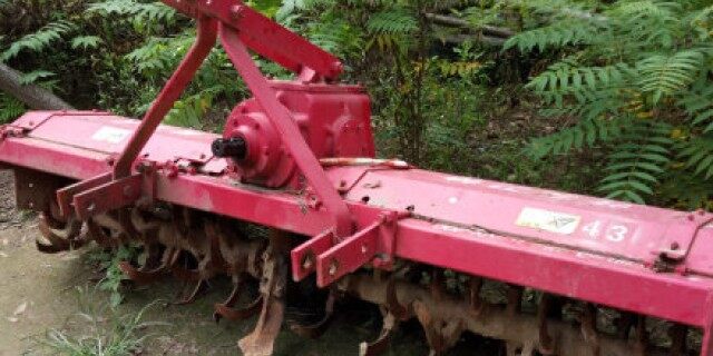 福田欧豹950拖拉机