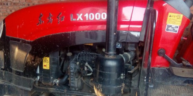 2014东方红LX1000拖拉机