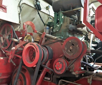 雷沃谷神GE80（4LZ-8E2)轮式谷物联合收割机
