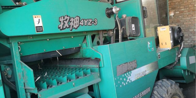 牧神4YZ-3玉米收割机