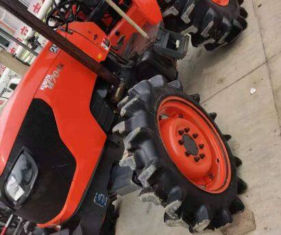 久保田M704K拖拉机