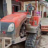 農夫702方向盤式履帶拖拉機帶旋耕機