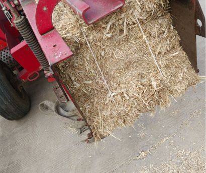 麥賽福格森9YF1840雙刀軸粉碎飼料秸稈打捆機(jī)