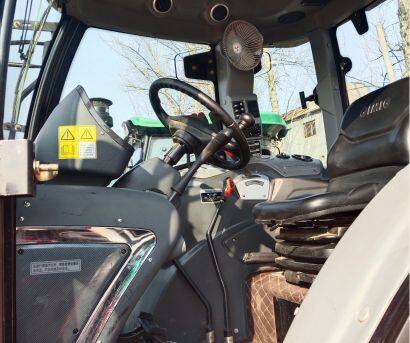 巨明JM2104型輪式拖拉機(jī)