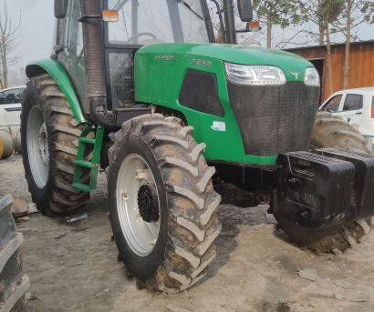 常發(fā)CFH2004輪式拖拉機(jī)