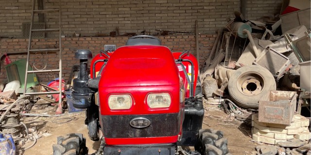 东方红SG604G果园型轮式拖拉机