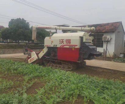 沃得銳龍跨區(qū)版聯(lián)合收割機
