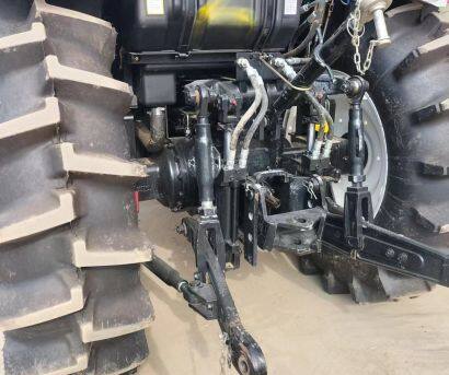 雷沃歐豹M1604-5XS1輪式拖拉機