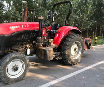 东方红LX2300拖拉机
