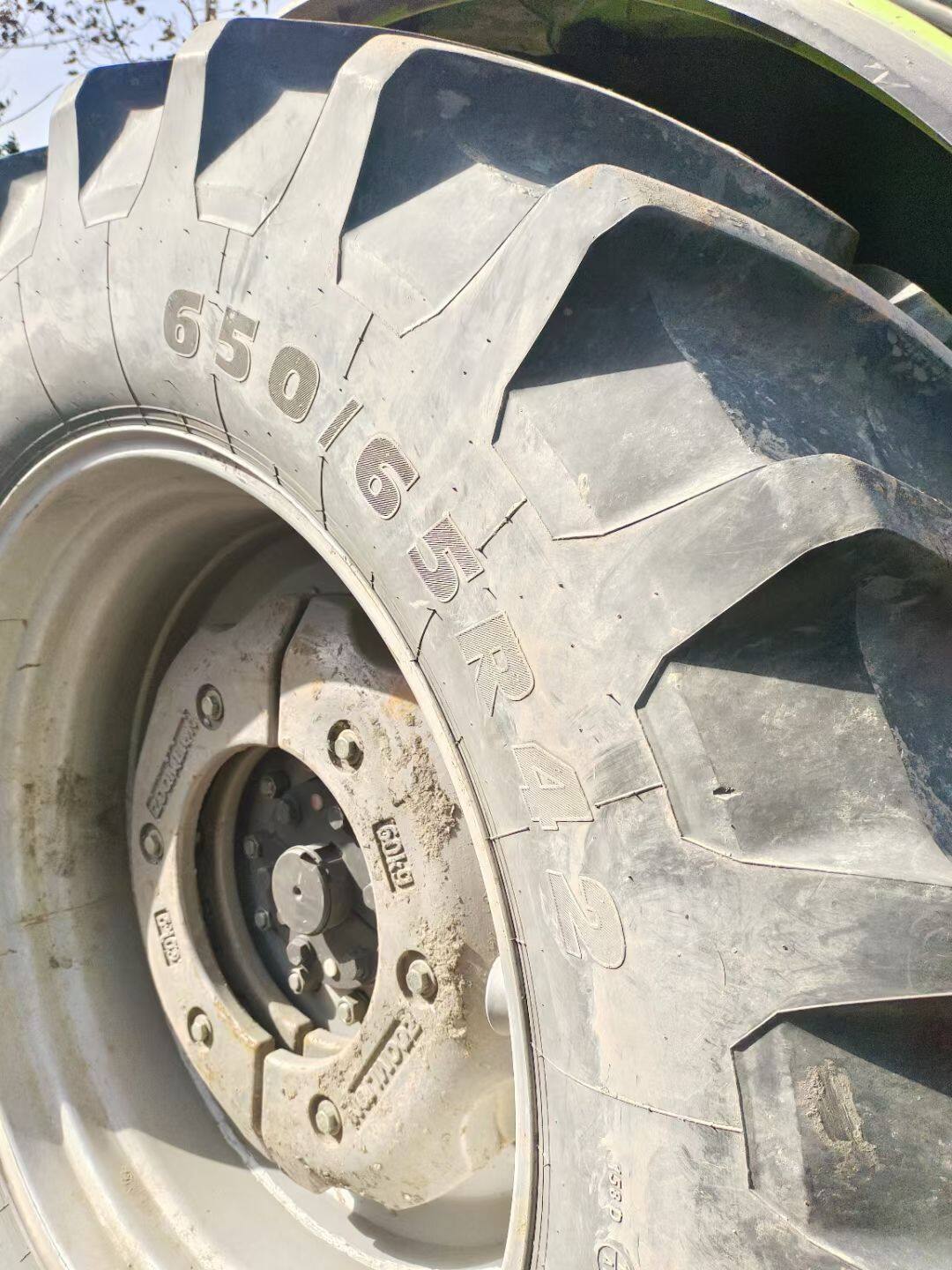 中联重科RG2204轮式拖拉机