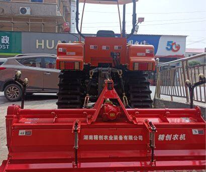 沃工FJH1002履帶拖拉機(jī)