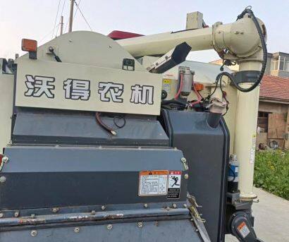 沃得旗舰增强版锐龙收割机