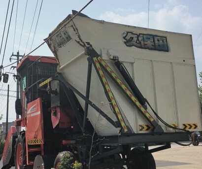 久保田4YZ-3(PRO106Y)自走式玉米收割機(jī)