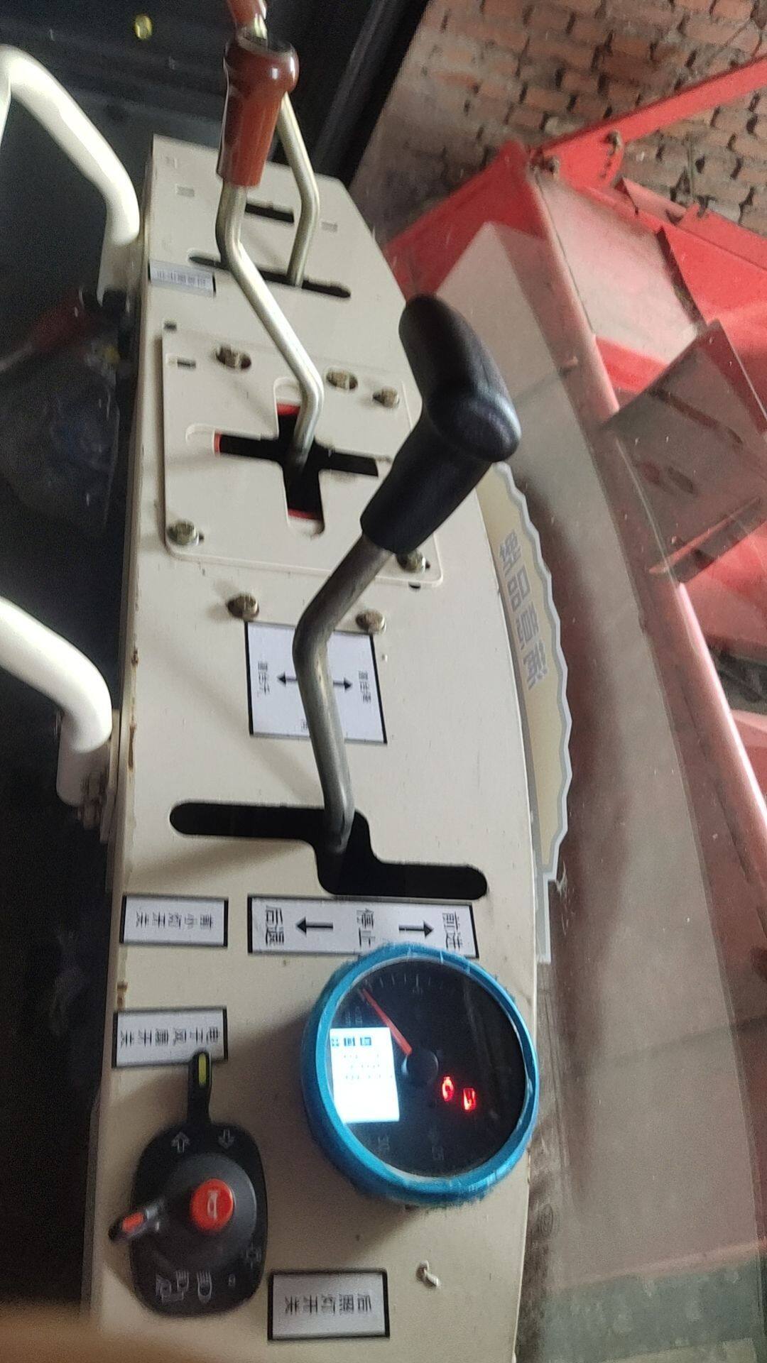 克拉斯4YZP-3M履带玉米收割机