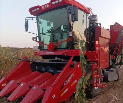 金大豐4YZP-4FGA玉米收割機