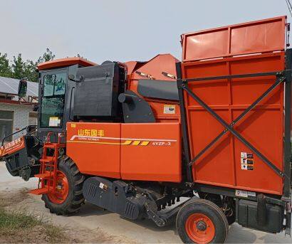 山東國豐4YZP-3玉米收割機