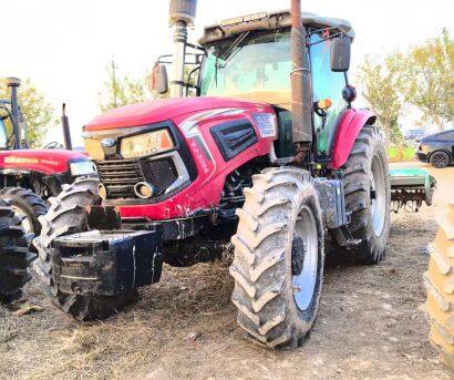 迪奧YJ2004輪式拖拉機