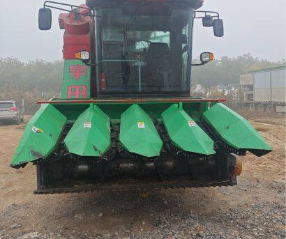 鑫宇田4YZB-4自走式穗莖兼收玉米收獲機