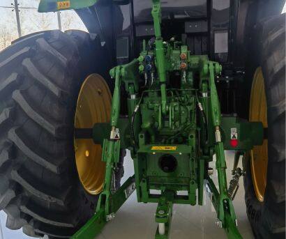 約翰迪爾6M-2104輪式拖拉機