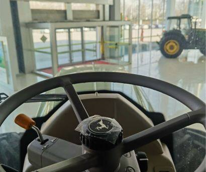 約翰迪爾6M-2104輪式拖拉機