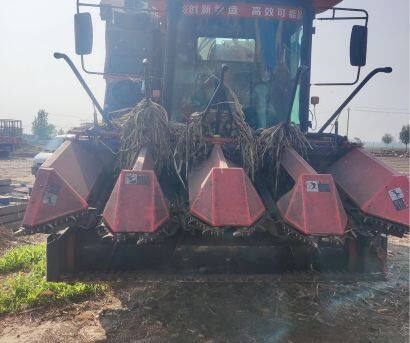 國豐雙收收割機(jī)
