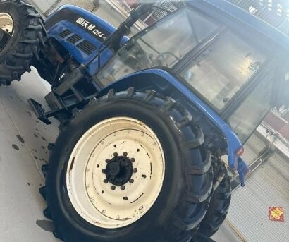 雷沃歐豹M1254-G拖拉機(jī)