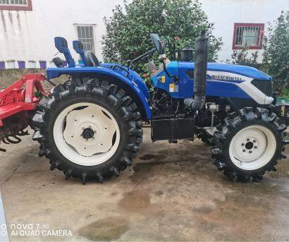 雷沃歐豹M704-2H拖拉機