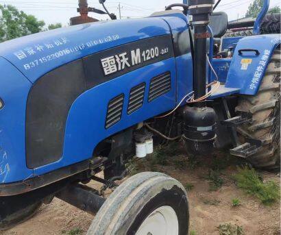 雷沃歐豹M1200-DA1輪式拖拉機